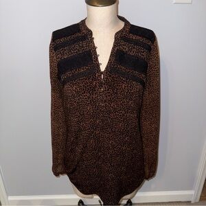 White House Black Market WHBM Leopard Print Long Sleeve Tunic Size XS